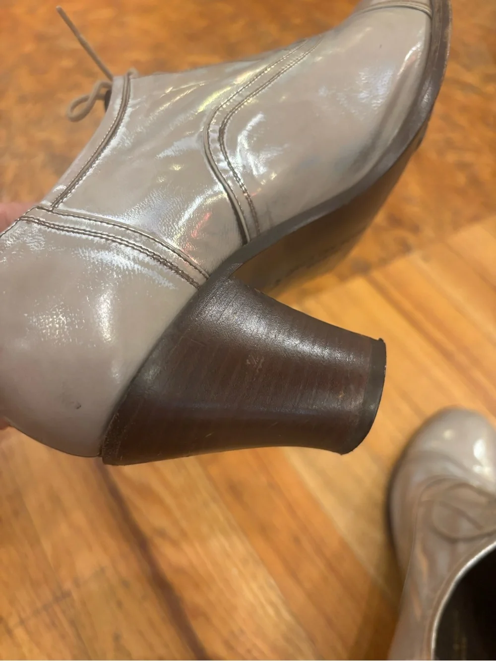 Dries Van Noten Silver Metallic Grey Lace-Up Heeled Oxfords